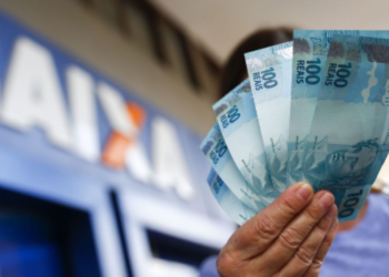 DECISÃO ÓTIMA HOJE (27/02): CAIXA anuncia devolução de DINHEIRO na conta de clientes