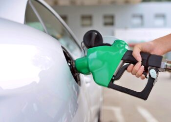 Combustíveis fósseis estão perto do fim? Saiba mais sobre a Gasolina sintética