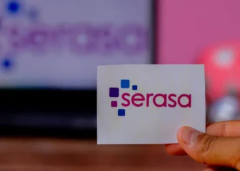 SERASA vai mesmo pagar indenização de R$ 30 MIL para brasileiros? Veja DECISÃO OFICIAL