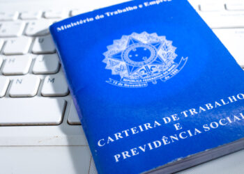 Direito ao adicional noturno: quem tem direito e como é calculado?