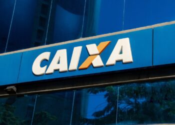 Caixa atualiza serviços de poupança com cartão integrado; confira a novidade
