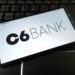 C6 Bank lança canal exclusivo por WhatsApp para financiamento de automóveis; confira