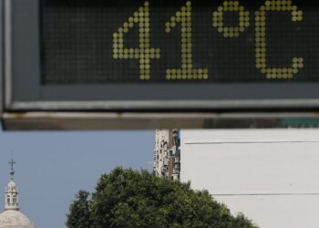 Demanda por energia elétrica no Brasil BATE RECORDE devido a ONDA DE CALOR