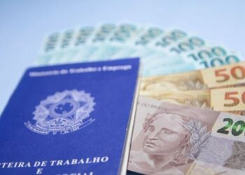 Caixa libera NOVO SAQUE do FGTS para trabalhadores com carteira assinada