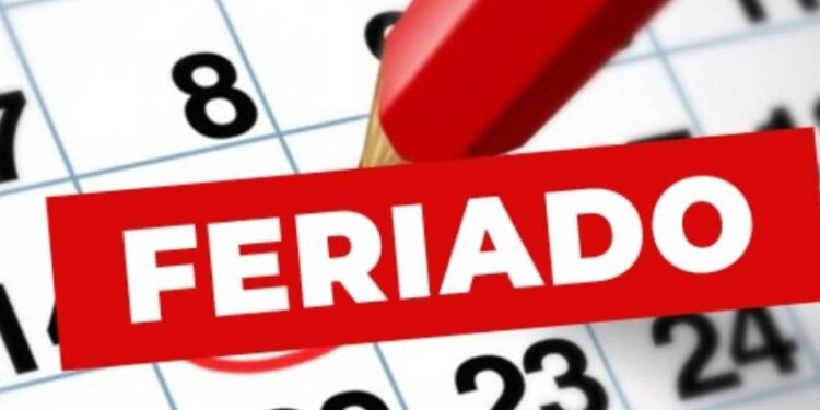 Feriados em 2024: Brasileiros esperam folgas prolongadas no ano