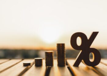 Brasil continua com 2ª MAIOR TAXA DE JUROS do mundo, revela pesquisa