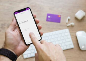 Nubank: Funcionalidade aumenta limite do cartão de crédito de maneira automática