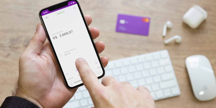 Nubank: Funcionalidade aumenta limite do cartão de crédito de maneira automática