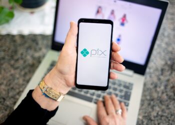 Auxilio Reconstrução: saiba como receber um Pix de R$ 5,1 mil