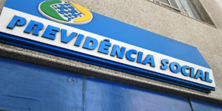 BPC terá AUMENTO no pagamento de Abril; Confira como obter o Benefício