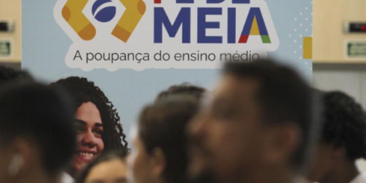 Pé-de-Meia para Todos: Inscrições abertas para não participantes do Bolsa Família