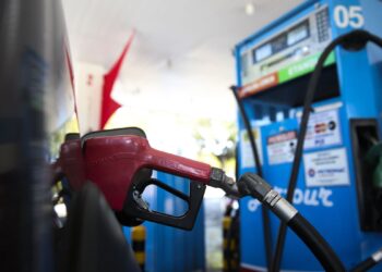 Preços em QUEDA: Gasolina e Diesel ficam mais baratos na semana; Etanol sobe