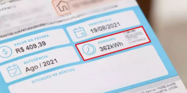 Veja os fatores que encarecem a CONTA DE LUZ no Brasil