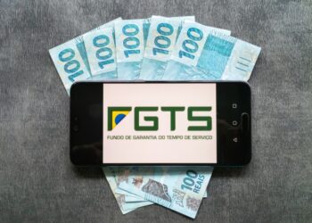 Empréstimo consignado com FGTS oferece taxas de juros reduzidas; confira
