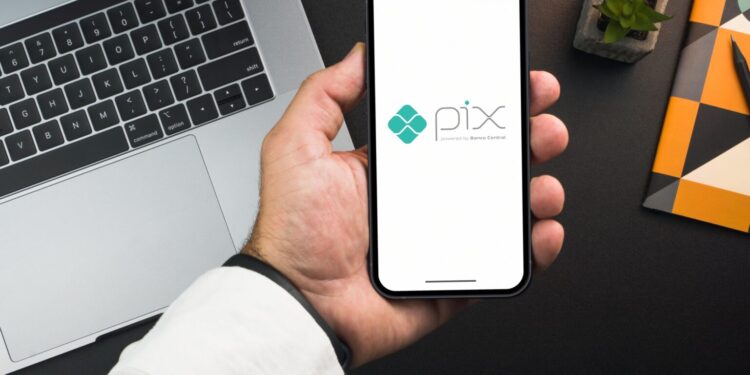 CHAVE PIX: Veja a opção mais segura contra golpes de criminosos