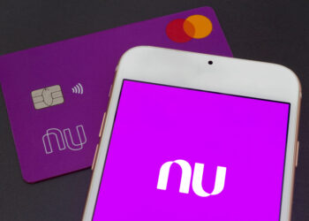 Nubank anuncia fim de benefício e SURPREENDE clientes