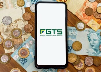 FGTS anuncia lucro recorde; veja quando os trabalhadores recebem BILHÕES de reais
