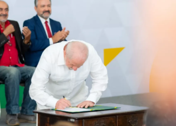 LULA surpreende Usuários de Cartão de Crédito com novo decreto
