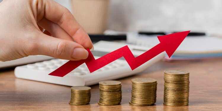 Rendimento real dos trabalhadores chega a R$ 3.123 no 1º trimestre