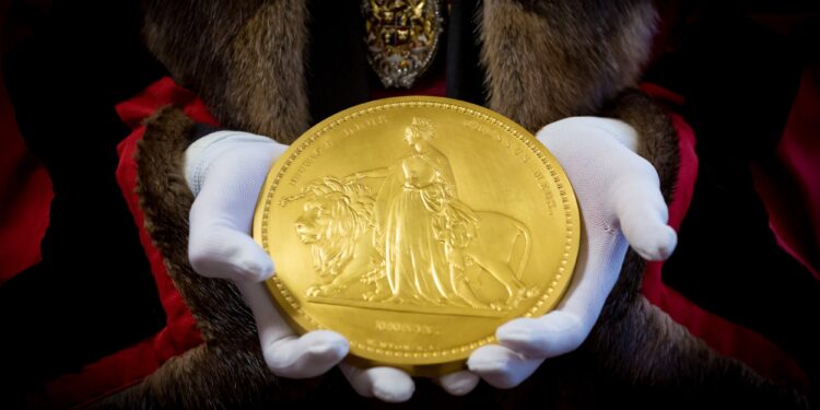 rara coleção de moedas do mundo