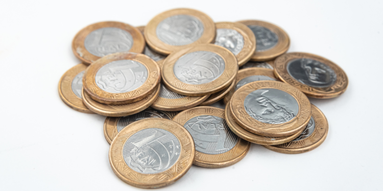 Não deixe de conferir suas moedas antigas para ver se você não tem essa moeda de 1 real rara.