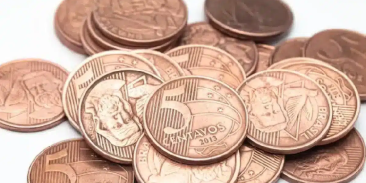 Você pode lucrar uma boa grana no mercado da numismática com essas moedas de 5 centavos.