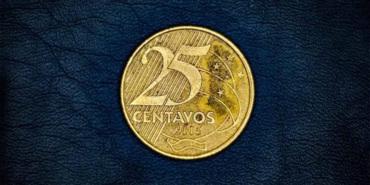3 moedas de 25 centavos