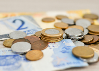 Veja como ganhar dinheiro com moedas raras do Brasil e conheça alguns modelos valiosos!