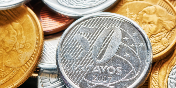 Veja como conseguir mais de R$ 1 mil com essa pequena moeda de 50 centavos.