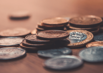 Existem moedas valiosas em todo o mundo esperando para serem encontradas; Descubra algumas!