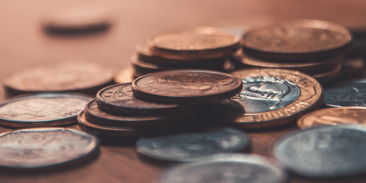 Existem moedas valiosas em todo o mundo esperando para serem encontradas; Descubra algumas!