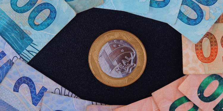 Conheça três moedas de 1 real que valem muito mais do que você imagina!