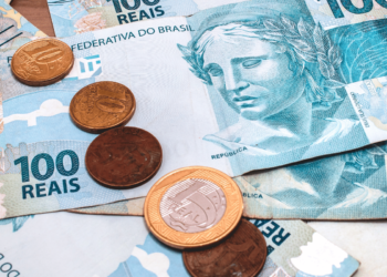 Descubra hoje como ganhar muito dinheiro com essas moedas e notas raras!