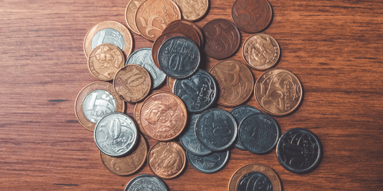Descubra hoje como você pode ganhar muito dinheiro vendendo essas moedas de 5 centavos.