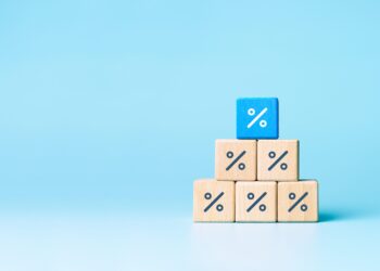 Taxa de juros nos EUA segue inalterada: veja como isso impacta o Brasil