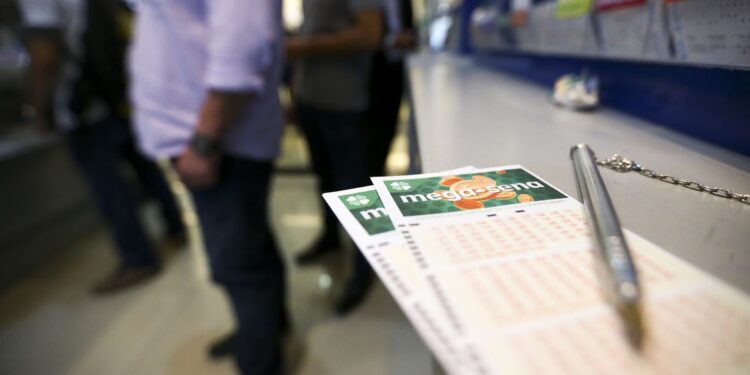 MEGA-SENA: Concorra hoje (4) a prêmio de R$ 95 MILHÕES