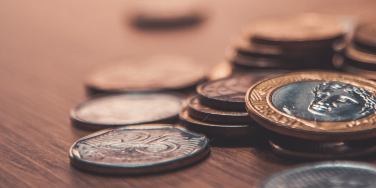 Essas moedas antigas do Brasil vão te deixar rico; Saiba como vendê-las!