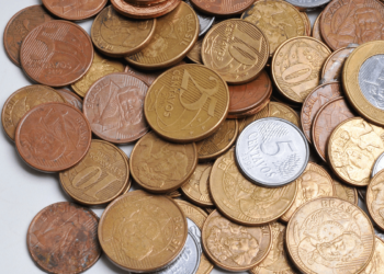 Veja como uma simples moeda de 25 centavos pode valer milhares de reais no mercado.