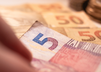 Veja como ganhar até R$ 2500 com essa nota de 5 reais antiga.