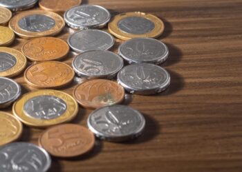 Moedas de 50 CENTAVOS com mesma falha de cunhagem valem R$ 100