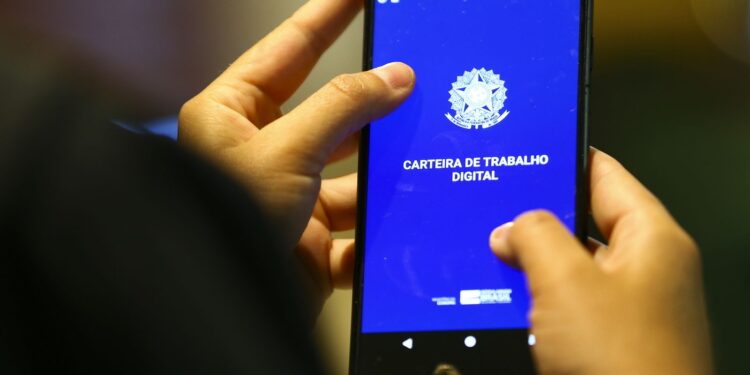 Vagas de Trabalho: Veja os Estados que criaram mais empregos em junho