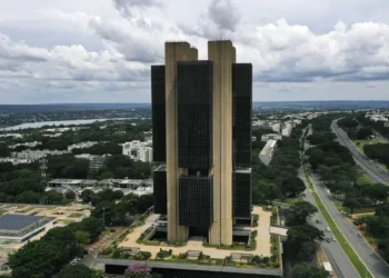 Proteção contra fraudes e adaptação necessária. Imagem: Agência Brasil