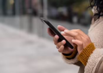 Vazamento de chaves Pix revela falhas nos sistemas da Caixa Econômica Federal. Imagem: Freepik