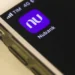 Nubank apresenta solução inovadora para brasileiros com CPF negativado. Imagem: Agência Brasil