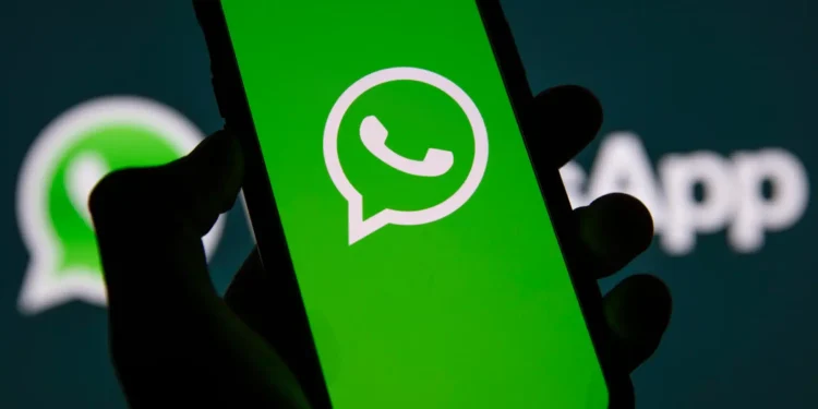 WhatsApp testa recurso para organizar mensagens de contas comerciais e reduzir spam