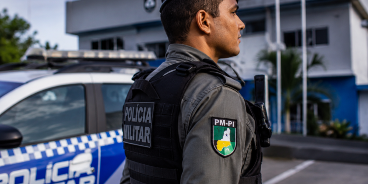 PM do Piauí confirma banca para concurso com mais de 1.000 vagas e salários atraentes