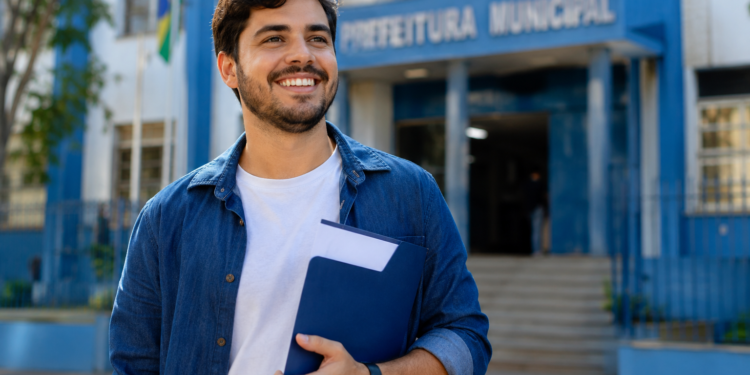 Inscrições Abertas para Concurso Público da Prefeitura com Salários de até R$ 14.888 em SC