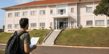 Inscrições encerram nesta terça para concurso da Prefeitura de Iomerê com salários de até R$ 5.756,33